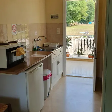 Apartment Kivotos